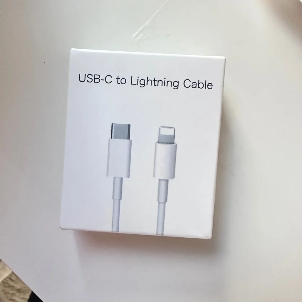 USB-C to Lightning Cable